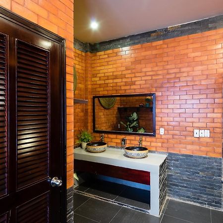 The Red House Bed and Breakfast Ho Chi Minh-Byen Eksteriør billede